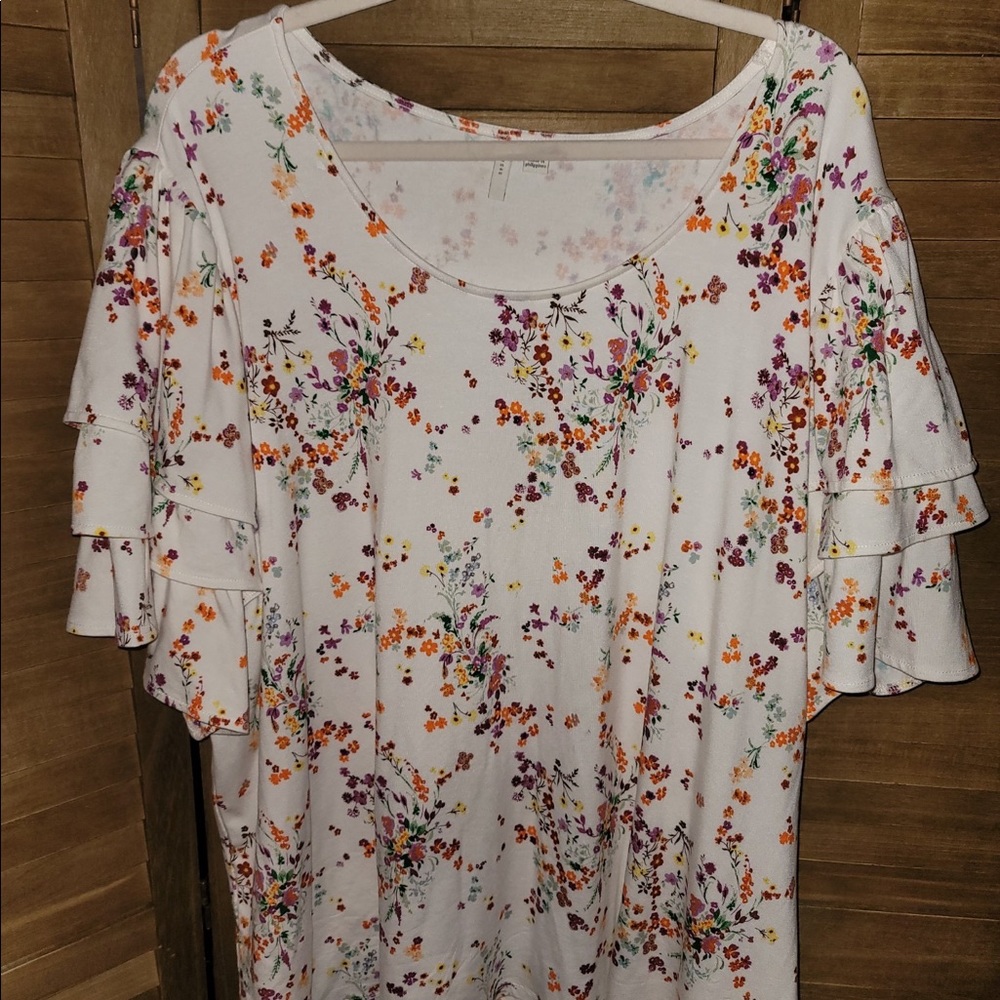 Plus size bundle. - Picture 12 of 16